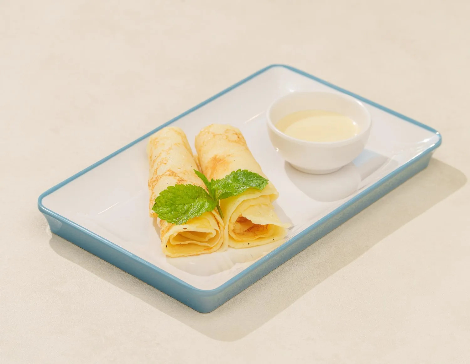 Блинчики со сметаной