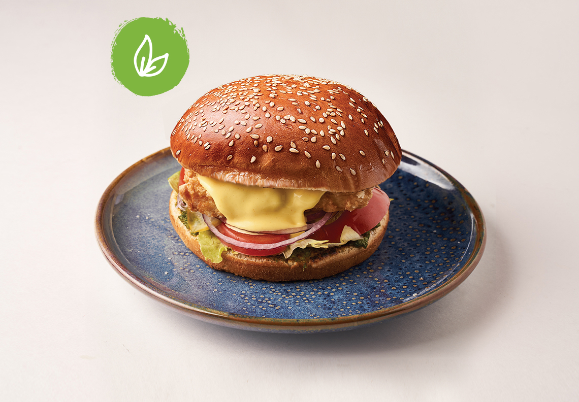 Фирменный бургер с сырным соусом