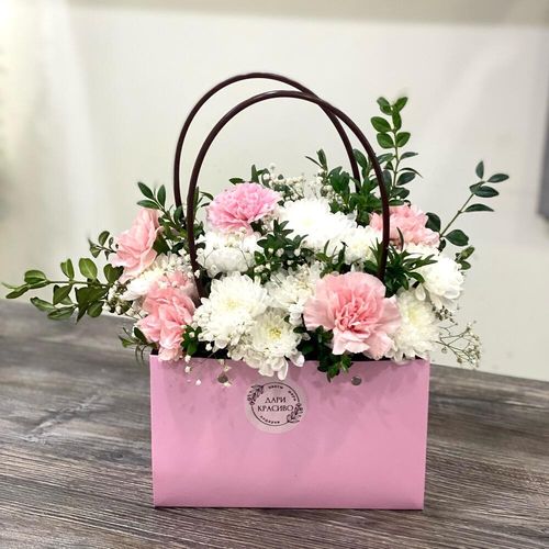 Цветы в сумочке (к1847)