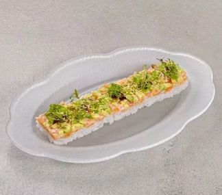 Оши сливочный лосось с авокадо