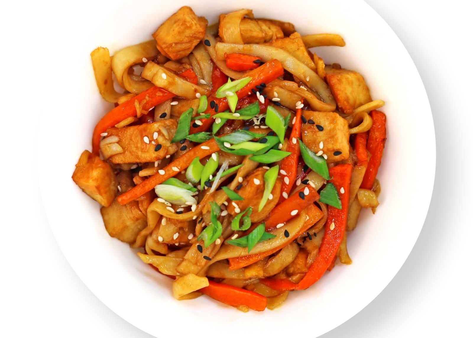 Лапша удон с курицей