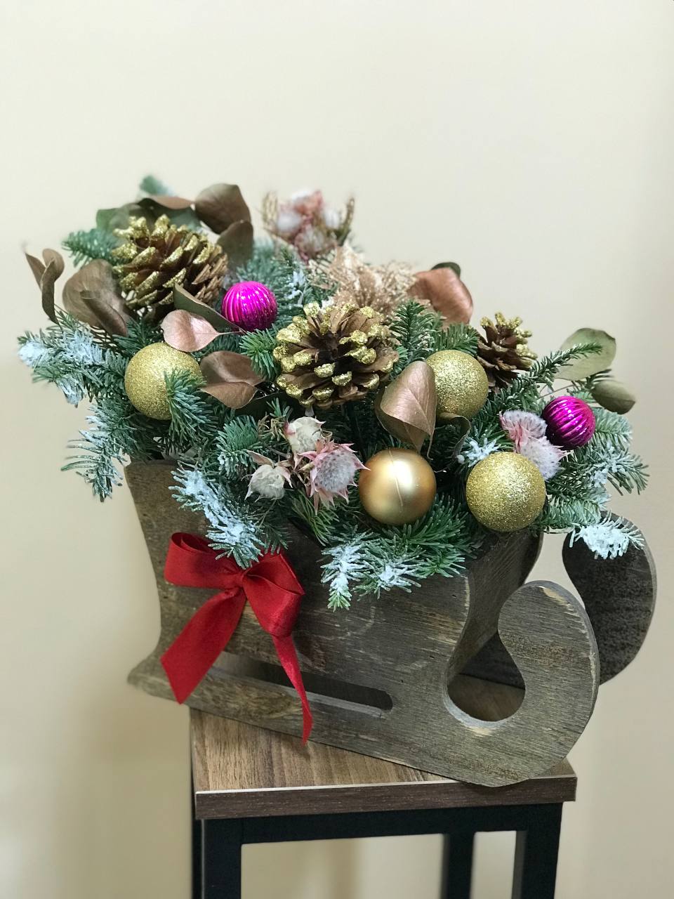 Сани новогодние "С Новым годом!"