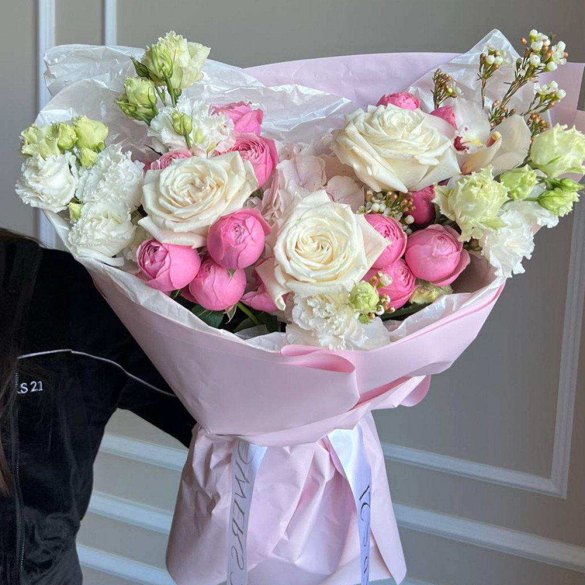 Авторский букет (предзаказ) 425