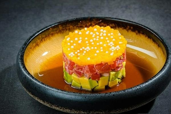 Тартар с тунцом