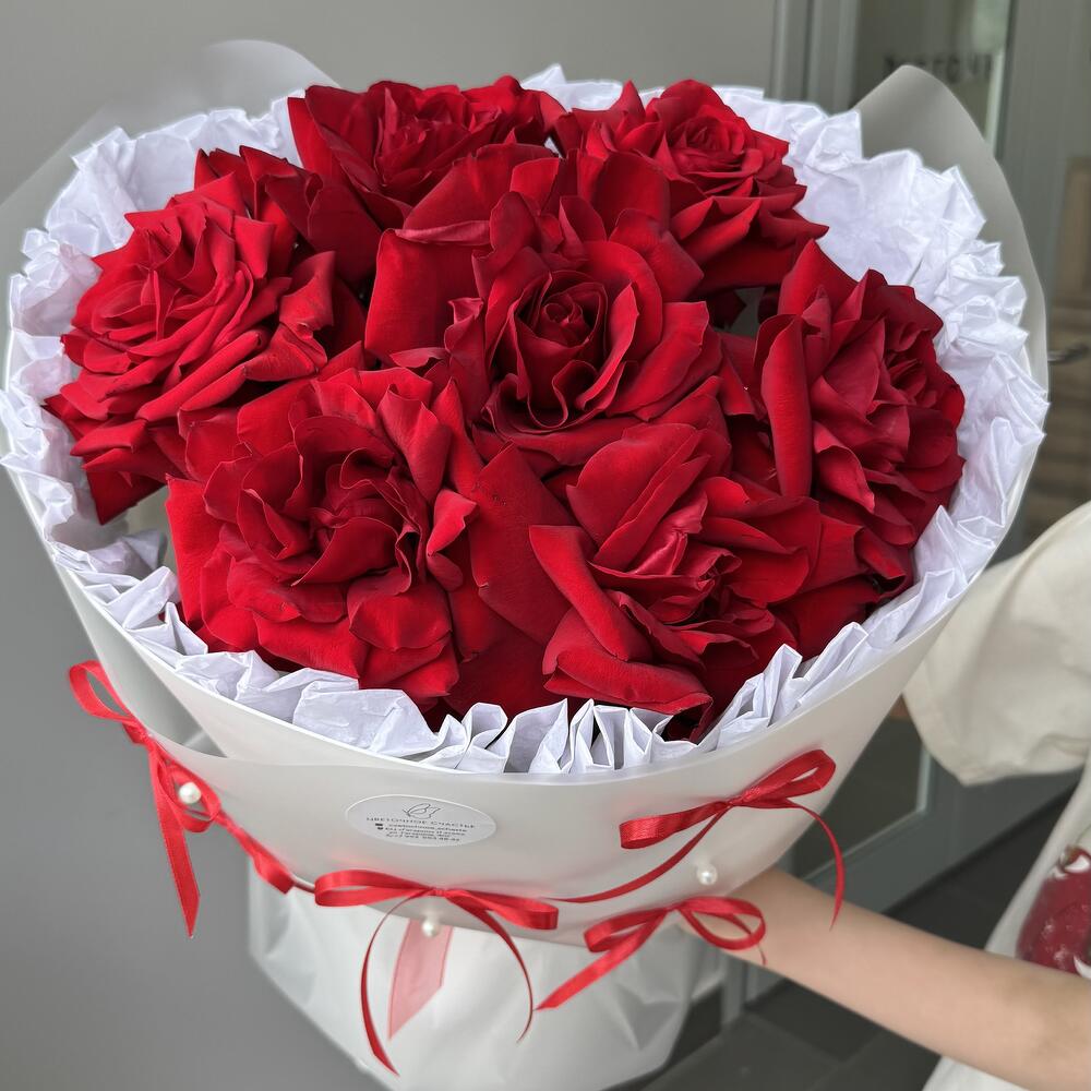 Букет из красных французских роз