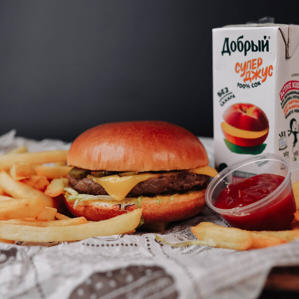 Kid’s box burger