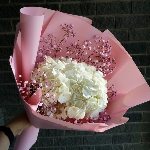 Букет из гортензии