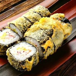 Жареный ролл эби кани