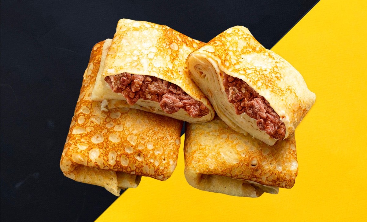 Блин с фаршем из говядины и свинины
