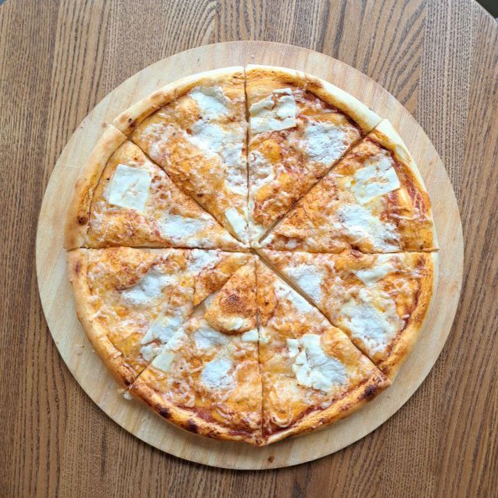 Сырная пицца диаметр 30см