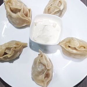 Манты с говядиной и свининой