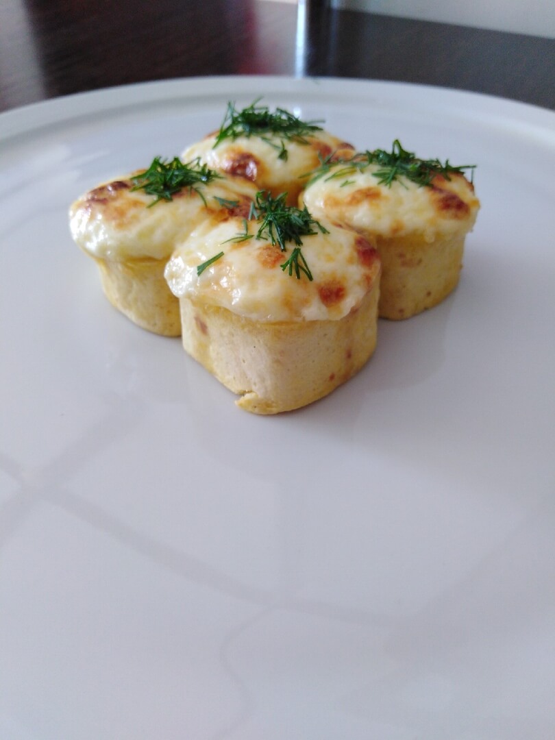 Ролл запечённый в тортилье с курицей