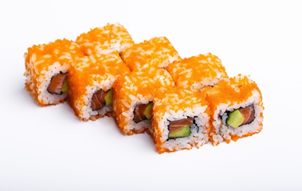 Ролл калифорния с лососем