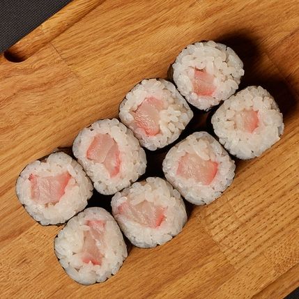 Хосомаки с окунем