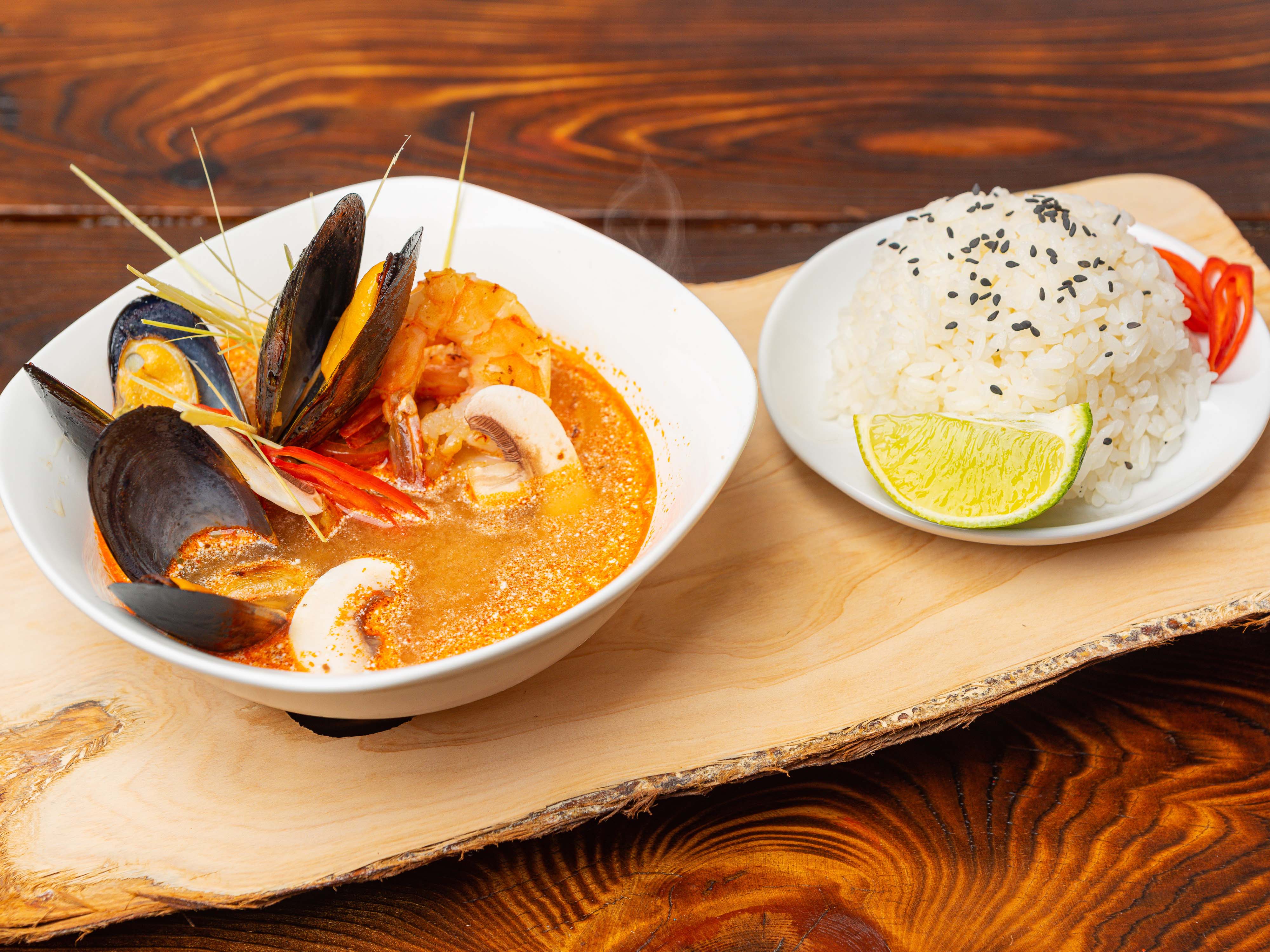 Тайский острый суп