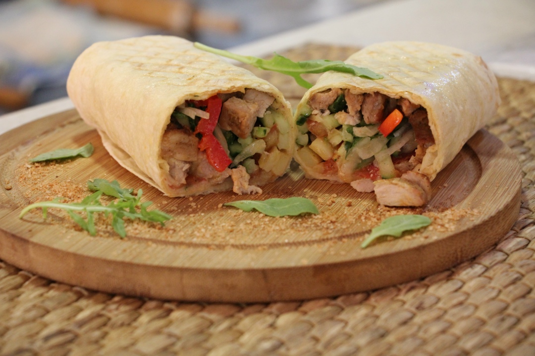 Шаурма восточная с курицей
