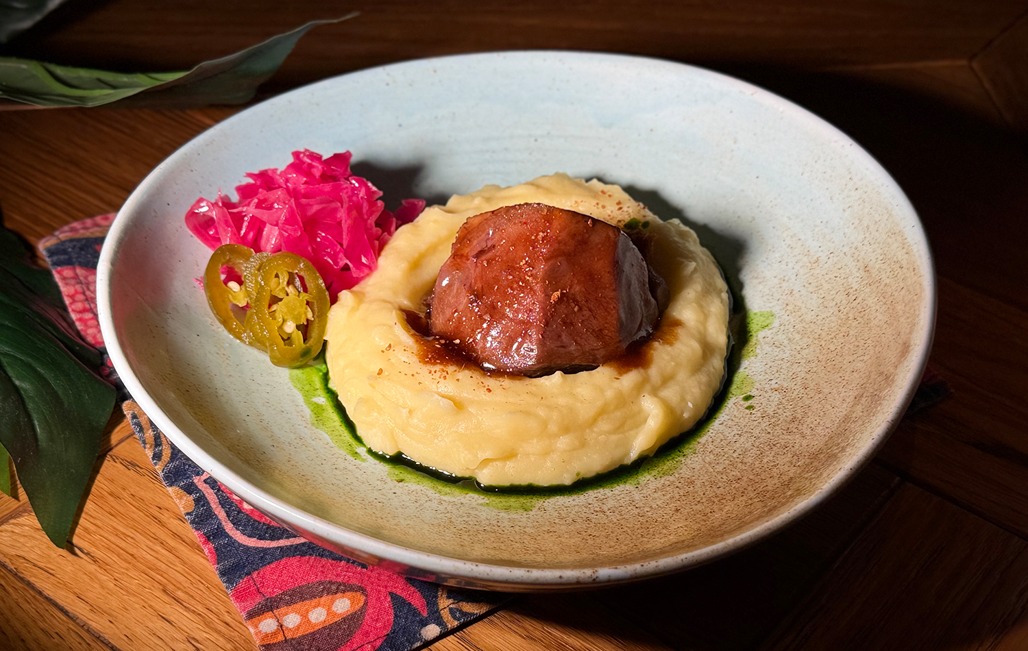 Томлёные говяжьи щёчки 3.0