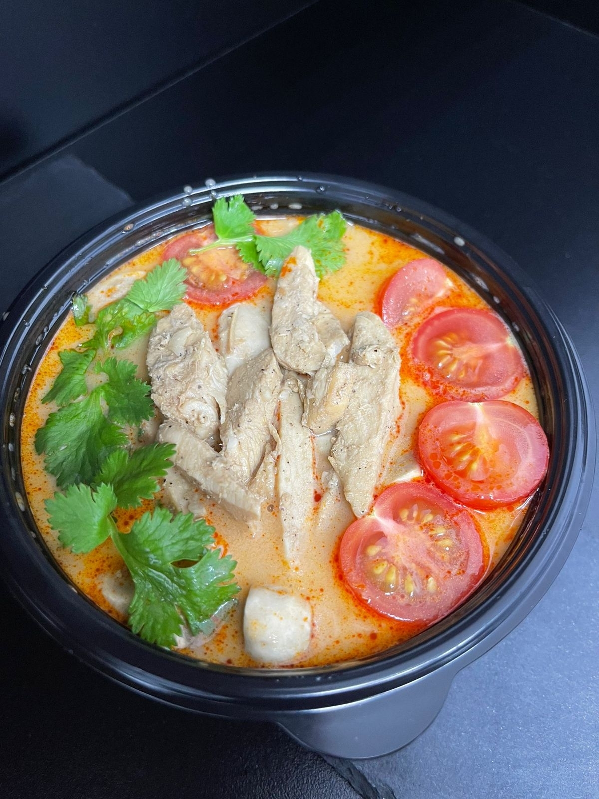 Том ям с курицей