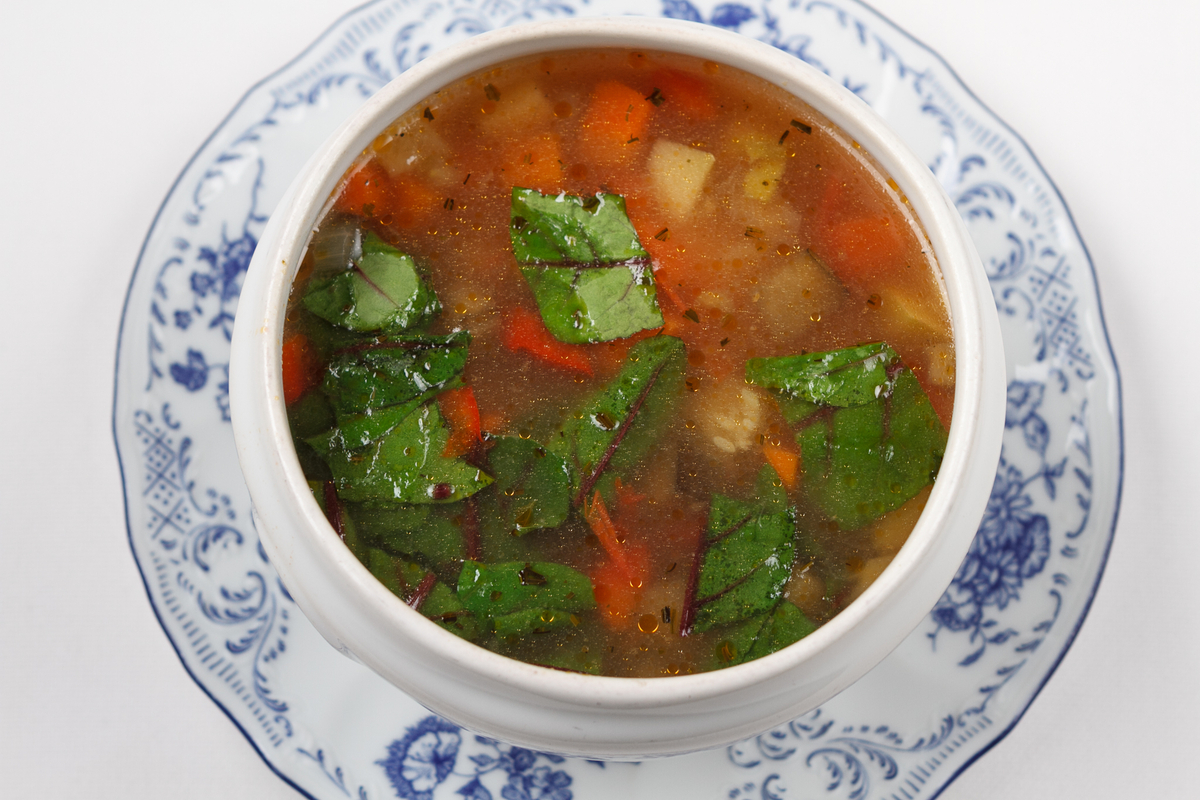 Весений овощной суп