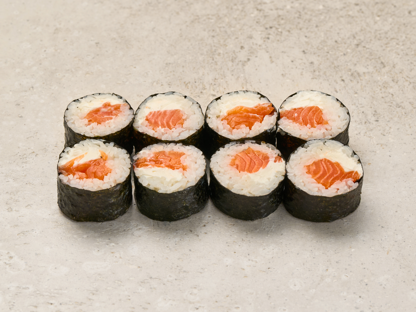 Ролл с лососем