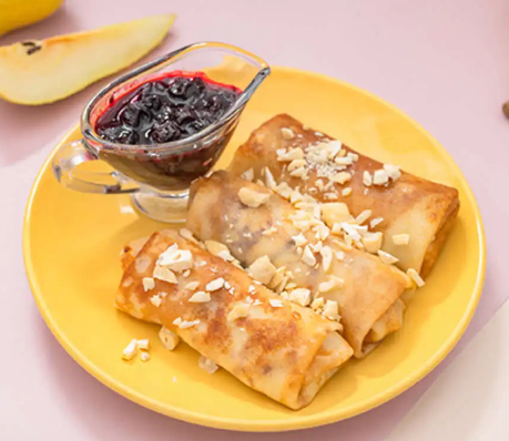 Блинчики с творогом и грушей