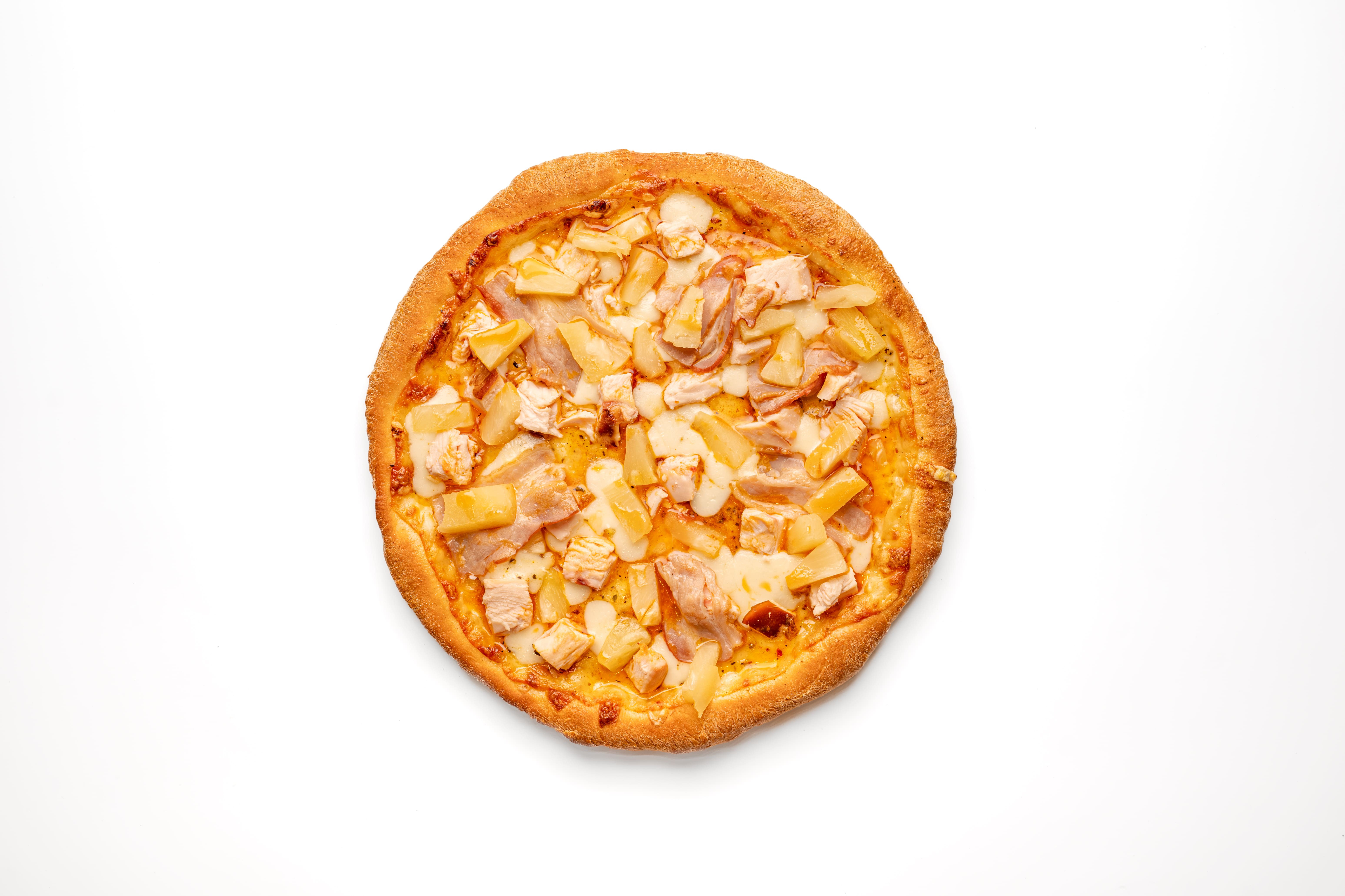 Гавайская с копченой курой и беконом