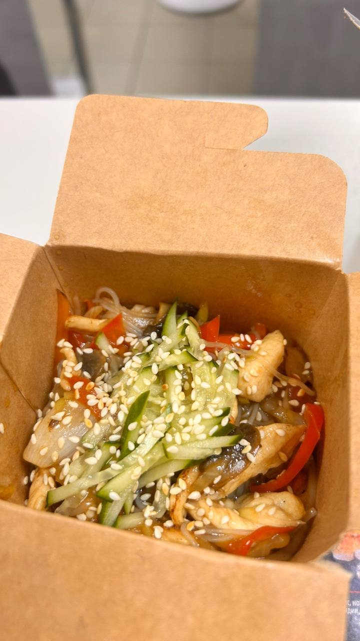 Цыпленок с беконом в сливках  (Удон)