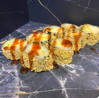 Жареный ролл с крабом