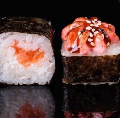 Осако с лососем