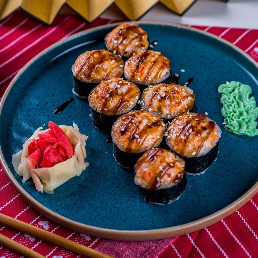 Роллы запеченные "Осака" с мясом краба