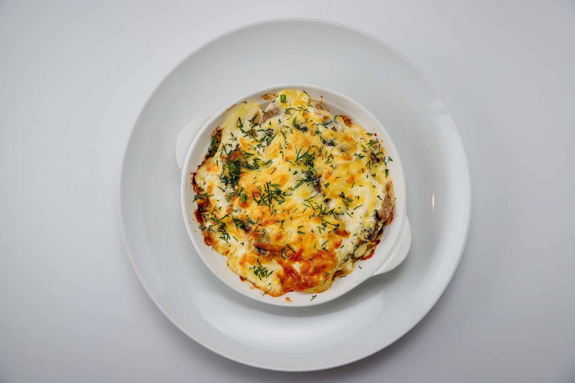 Смаженина со свининой и грибами