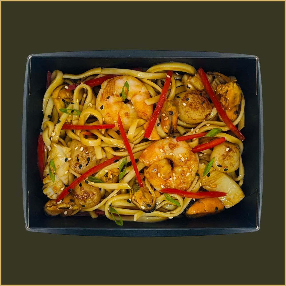 WOK Удон с морепродуктами фиш