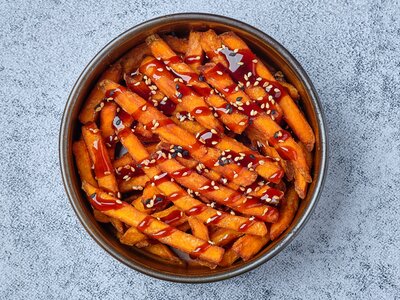 Батат фри в терияки с кунжутом