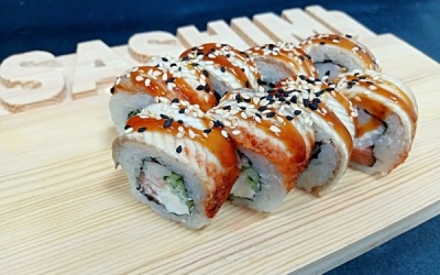 РОЛЛ SASHIMI фирменный