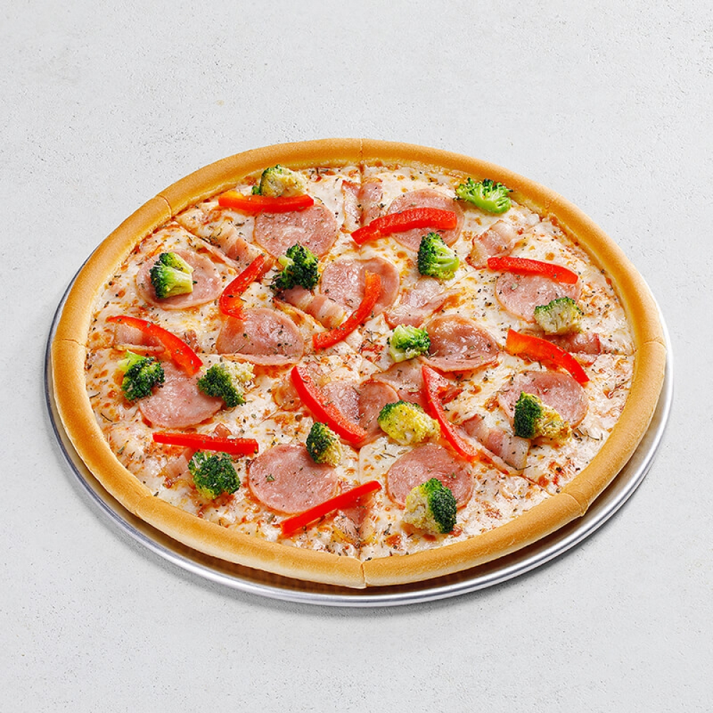 Бекон-броколли на томатном соусе