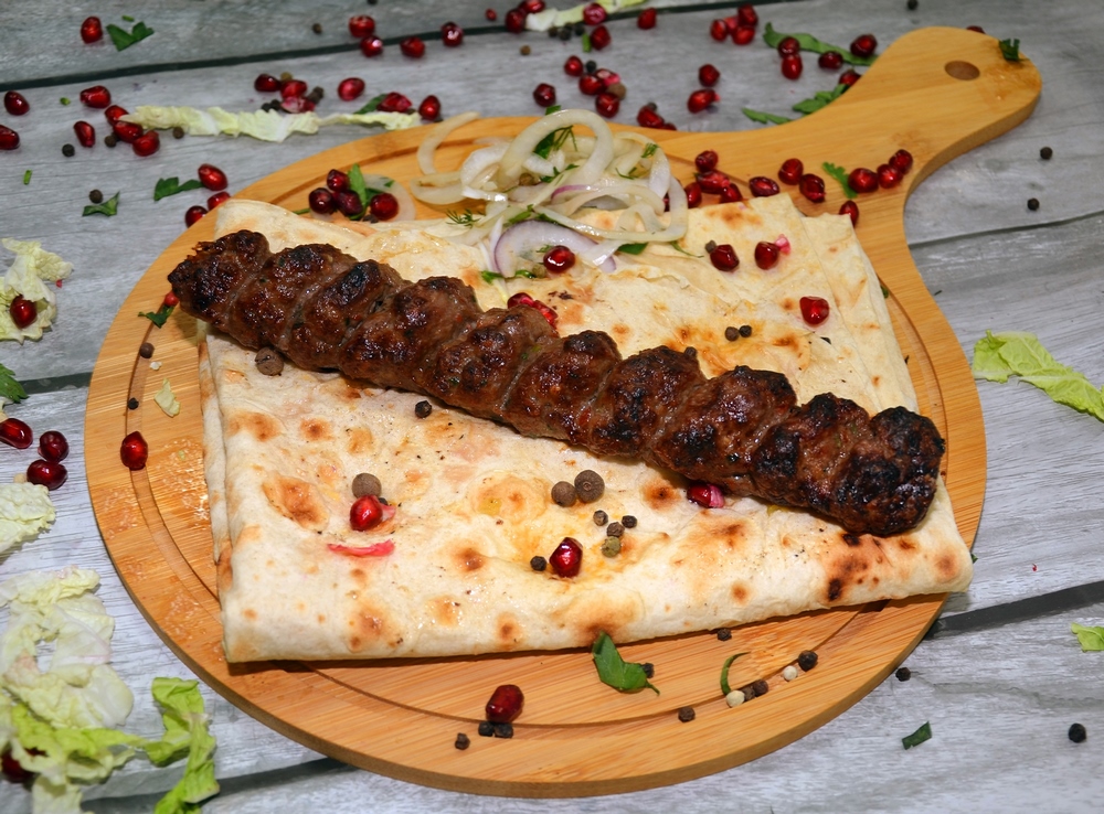Люля-кебаб из говядины с грибами