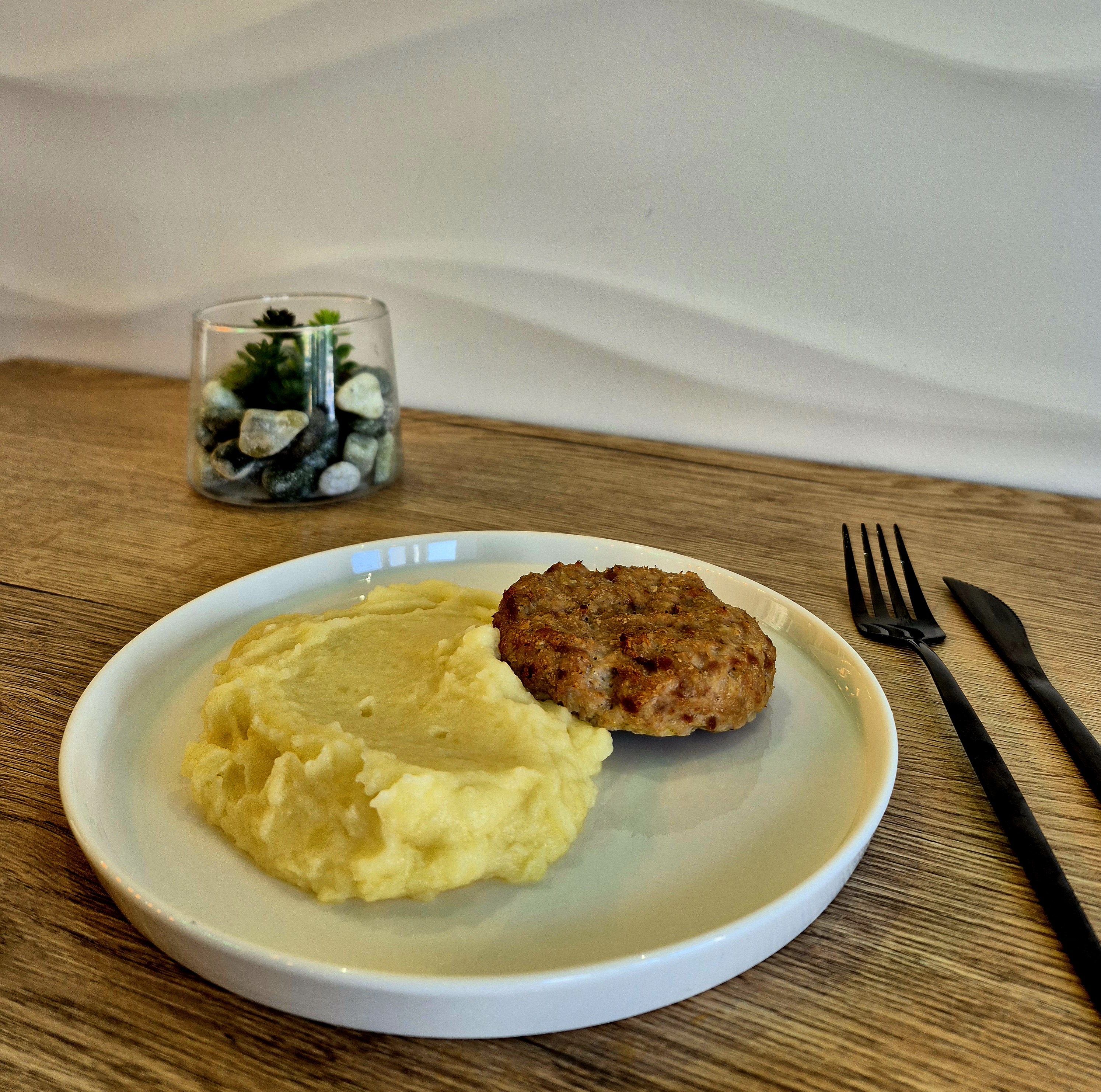 Пюре с Котлетой (мясной)