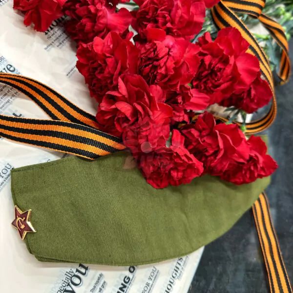 Красная гвоздика