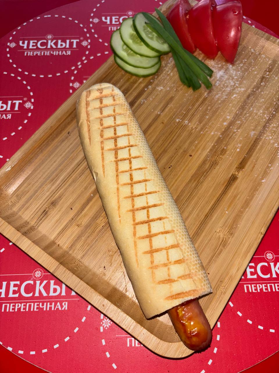 Фречн-дог со свиной колбаской