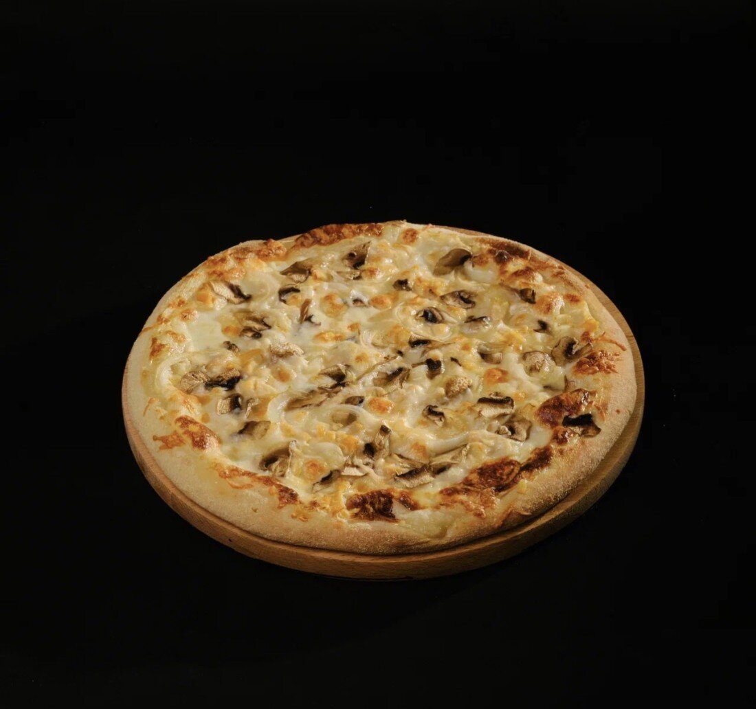 Пицца с курицей и грибами 370г