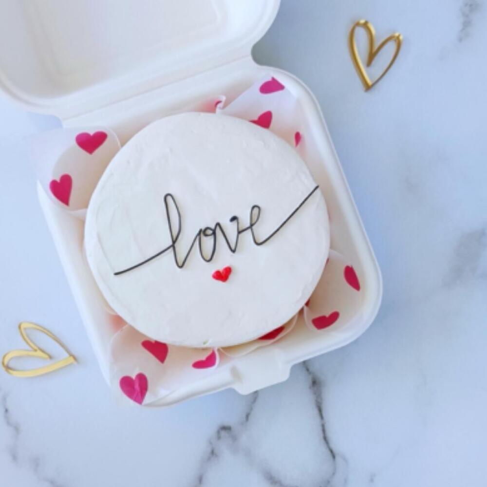 Бенто торт любовь (клубника)