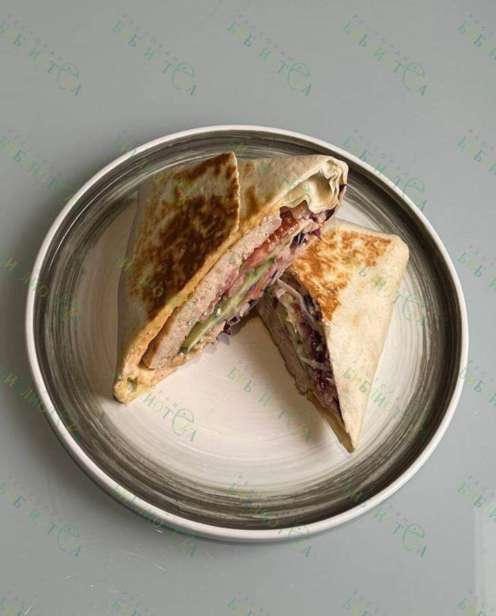 Лаваш бургер с куриной котлетой