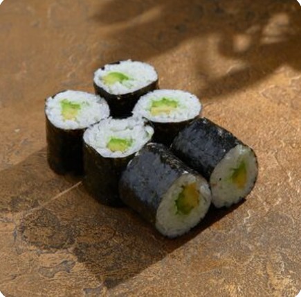 Маки с авокадо