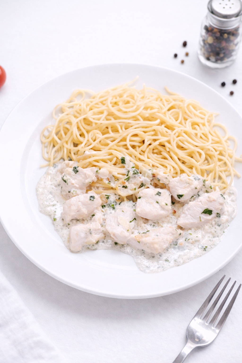 Курица в сливках + спагетти