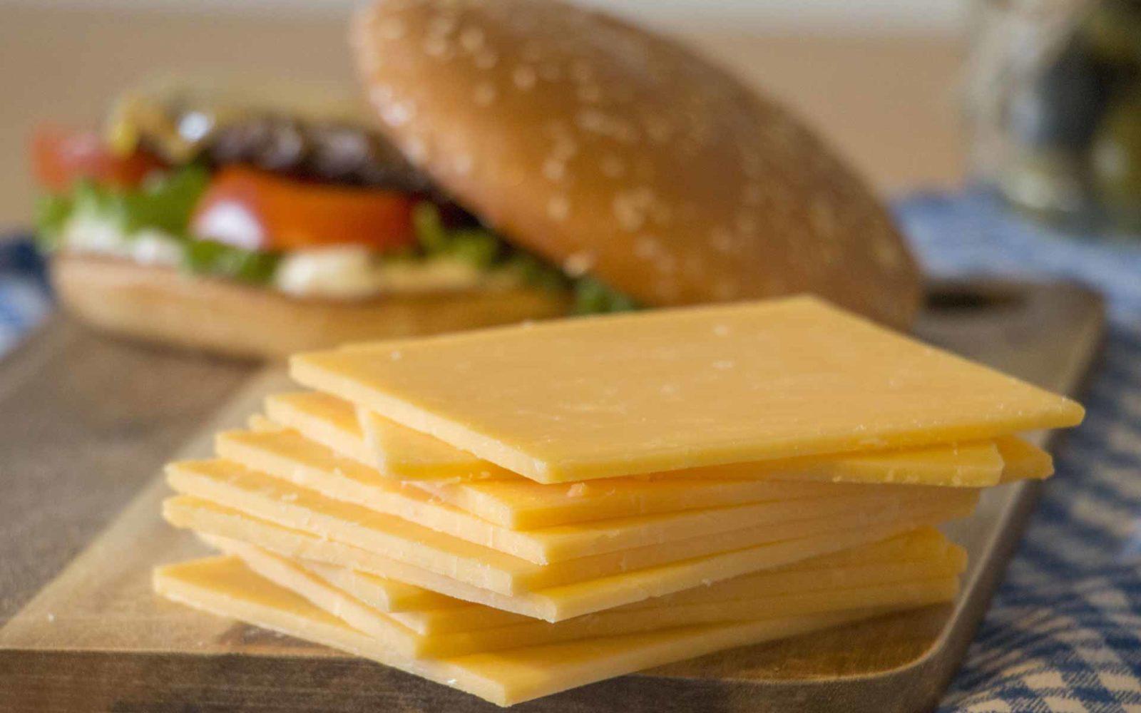 Сыр "Чеддер"