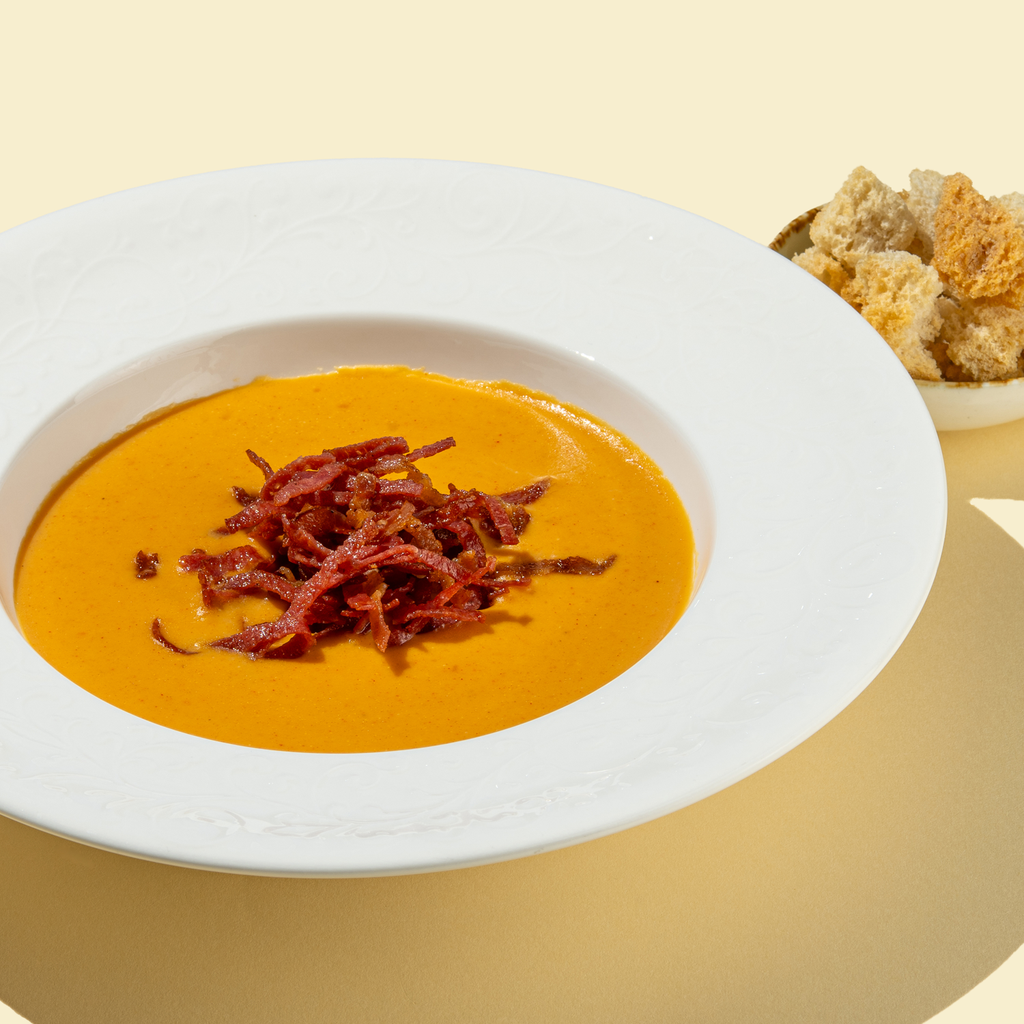 Крем-суп из чечевицы с копченостями