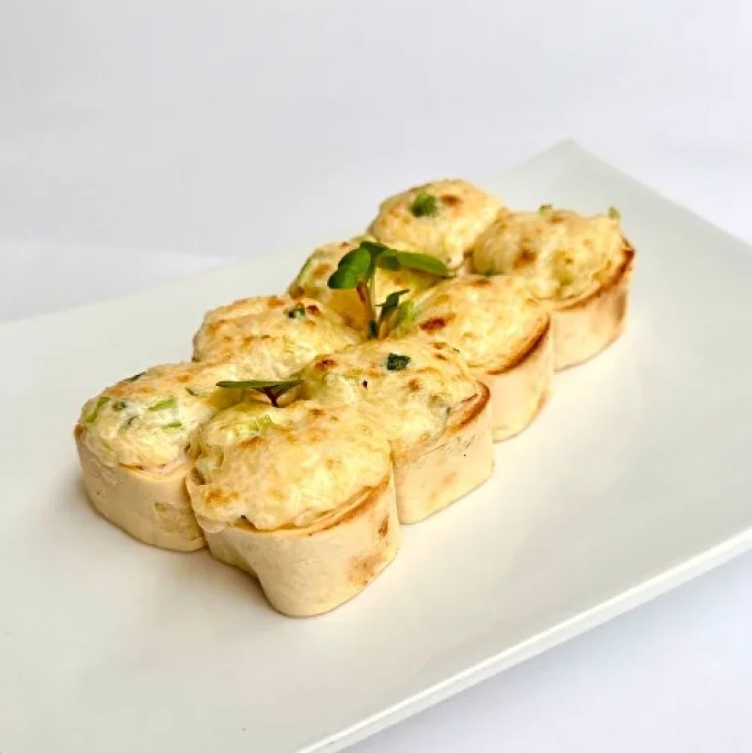 Запеченная тортилья с креветкой