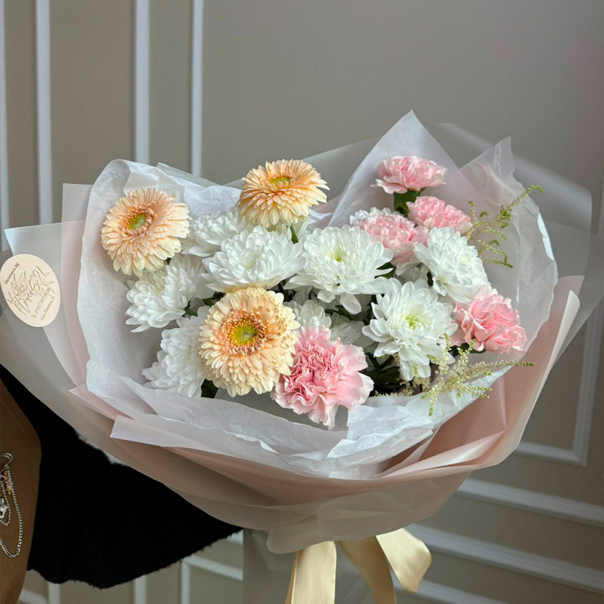 Сборный букет Артикул: Б-1124-7(предзаказ)