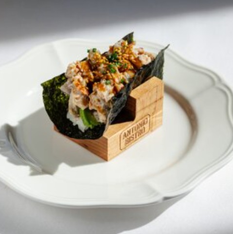 Hand Roll с угрем