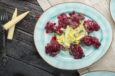 Салат с куриной печенью